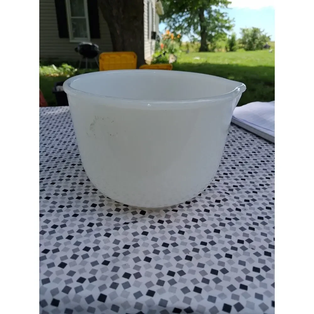 Vintage Sunbeam Glasbake 20CJ White Milk Glass Mixing Bowl